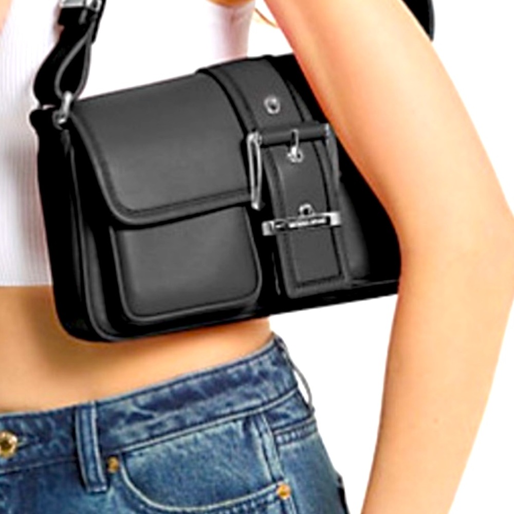 Copy: Michael Kors Colby Black